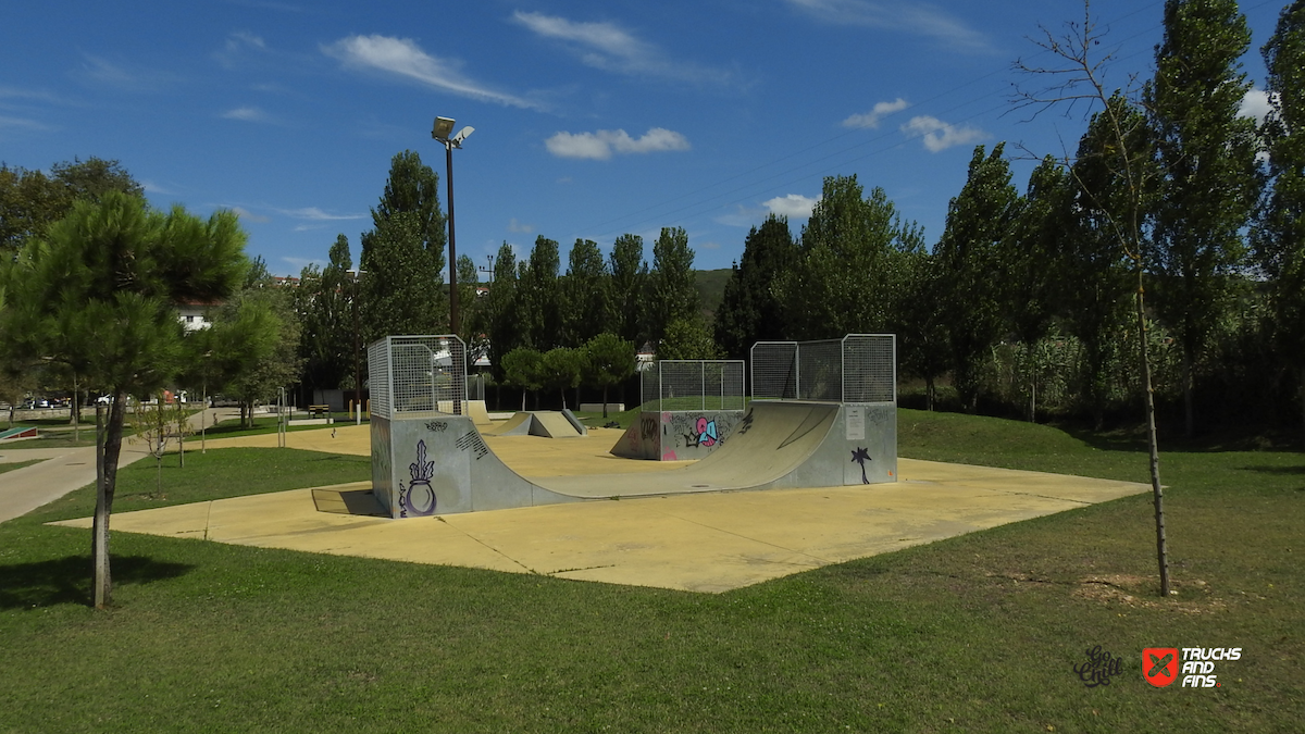 Porto de Mós skatepark